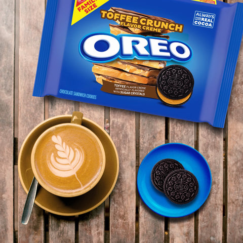 Oreo Toffee Crunch Creme with Sugar Crystals Chocolate Sandwich Cookies Family Size - 17oz