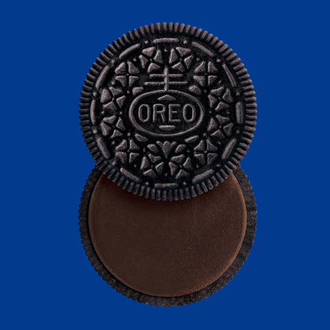 Oreo Dark Chocolate Creme Chocolate Sandwich Cookies Family Size - 17oz